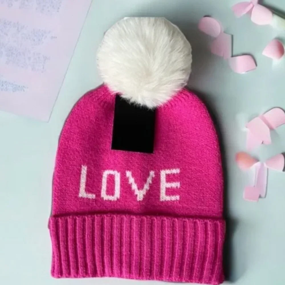 NWT LOVE Pom Pom Beanies Hat Pink White Knit